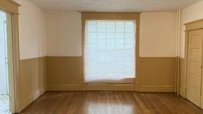 Foto del edificio - 1114 Stewart Ave SE