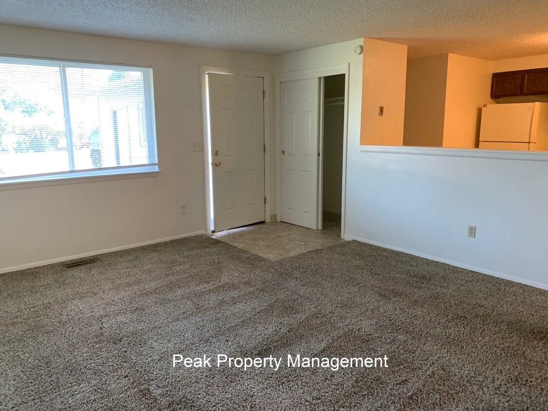 1809 E Beech St, Caldwell, ID 83605 Townhome Rentals in Caldwell ID