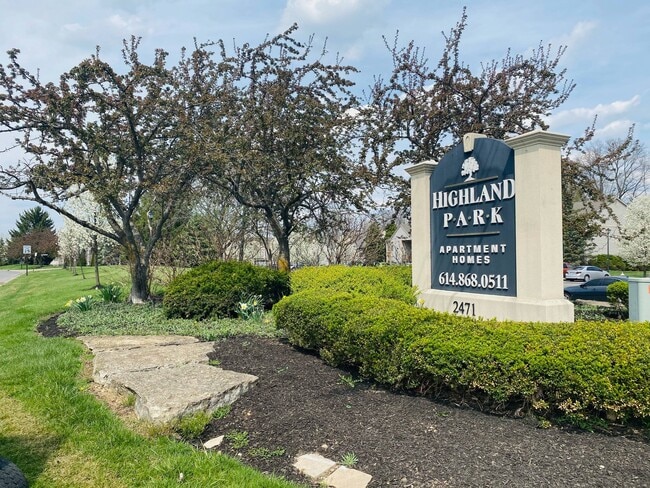 Building Photo - Highland Park