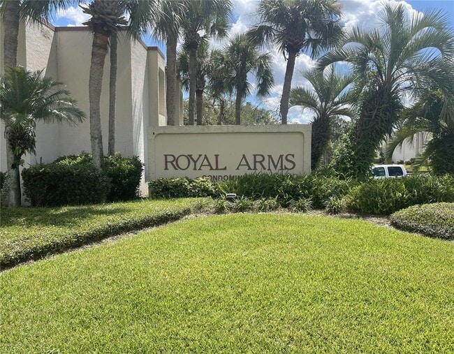 518 Orange Dr Unit 10, Altamonte Springs, FL 32701 Condo for Rent in