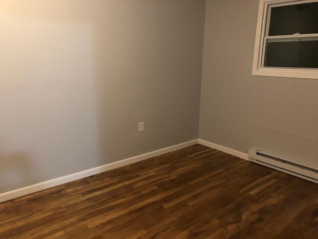 Building Photo - 74 S Ward St