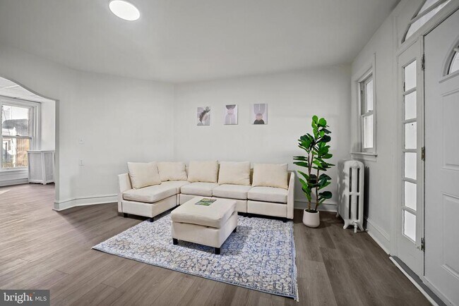 Foto del edificio - 312 E Eleanor St