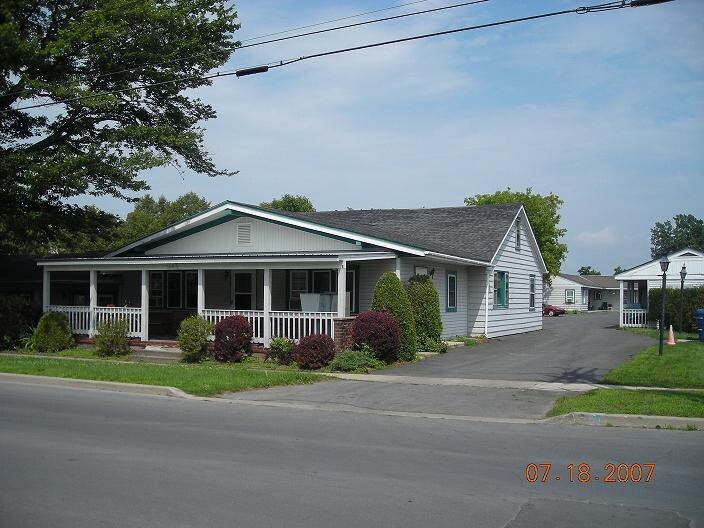 Primary Photo - 118 Sailly Ave