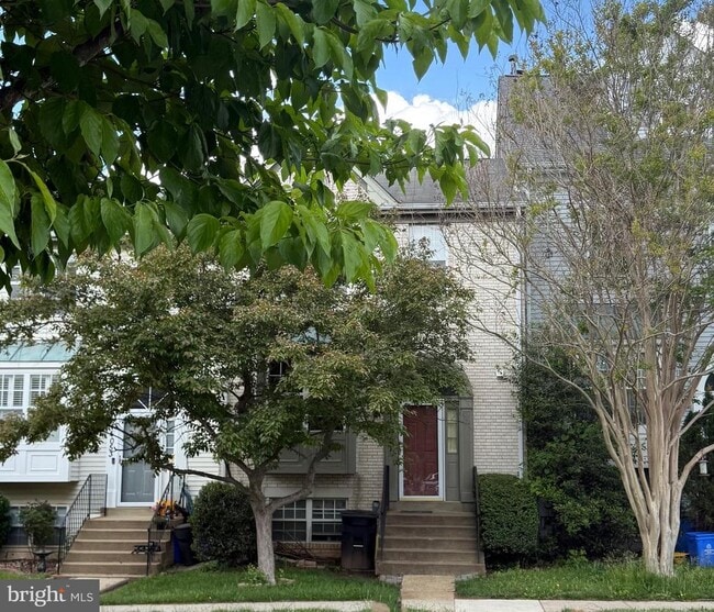 Building Photo - 14051 Jump Dr