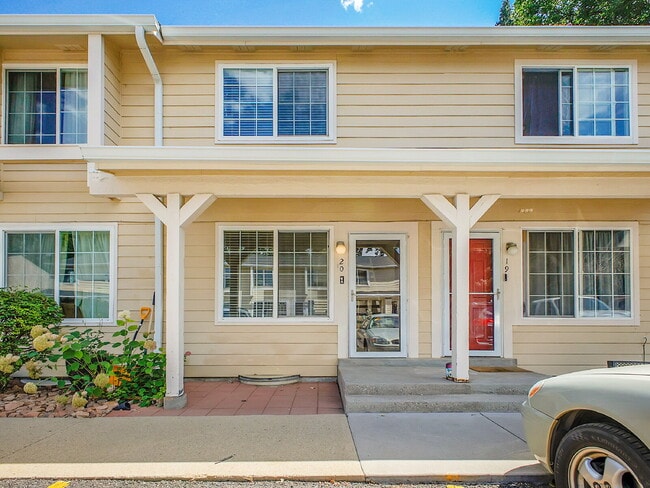 $2,295.00, 2-bed, 3-bath Condo in Westmins... - $2,295.00, 2-bed, 3-bath Condo in Westmins...