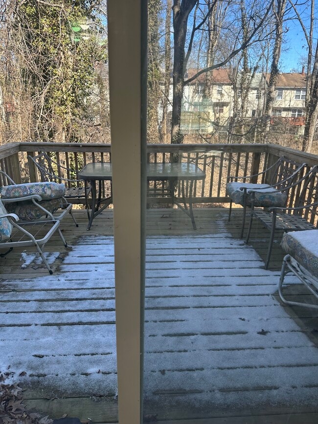 Building Photo - 6913 Woodstream Ln