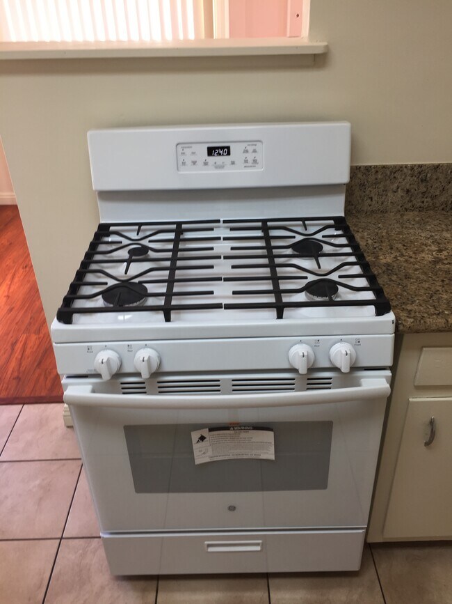 Rango - 4047 160th St