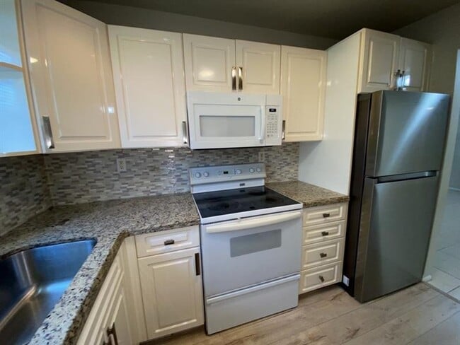 Building Photo - 3615 Citrus Trce