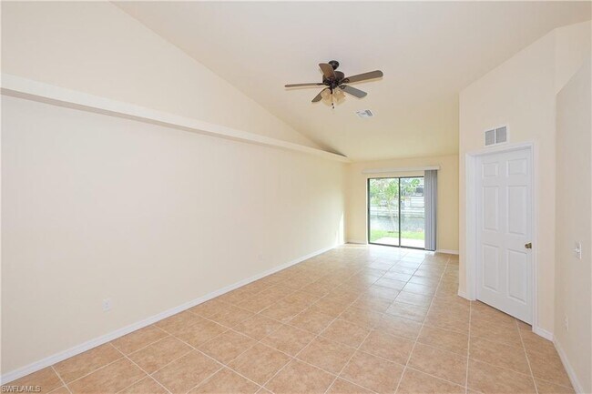 Foto del edificio - 613 SE 14th St