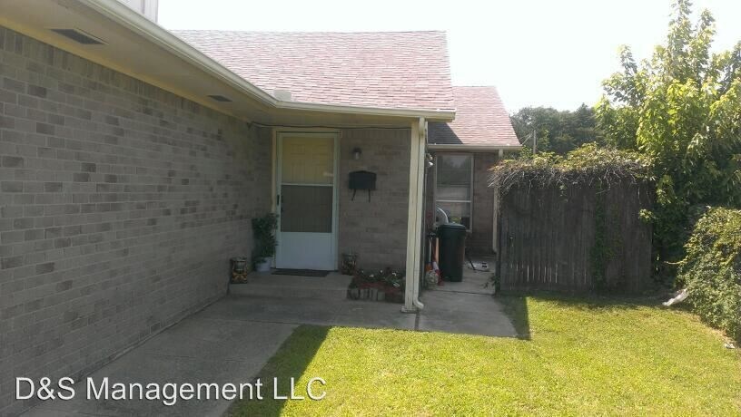 Primary Photo - 2 br, 2 bath House - 3711 N Donna Ave