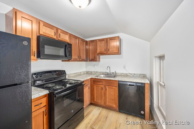 Building Photo - 1543 Beidler St
