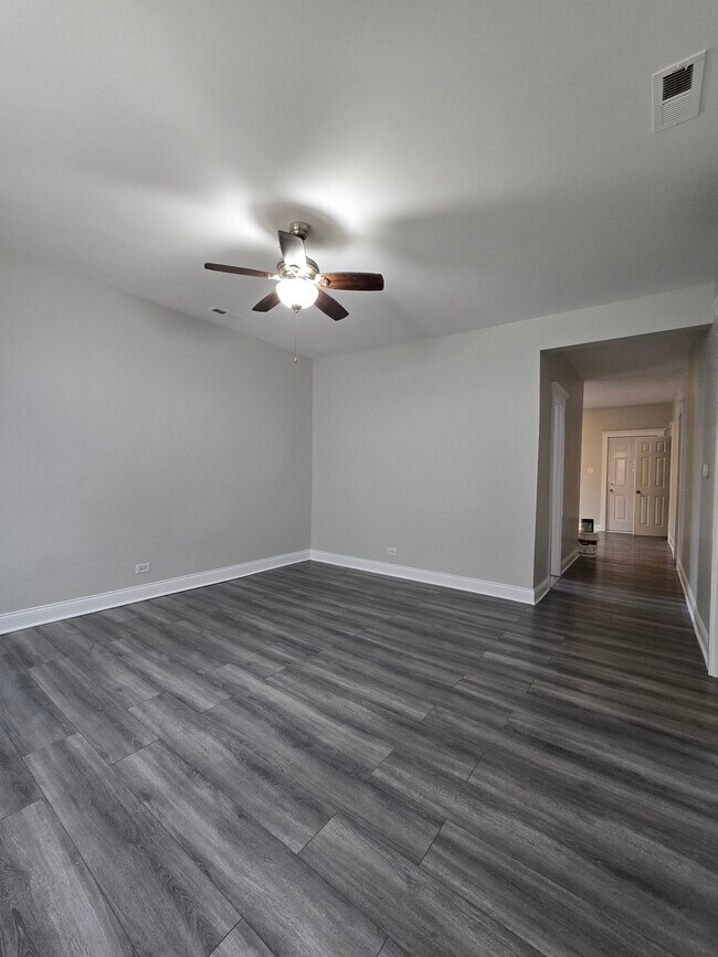 Foto del edificio - 2809 Highland Ave