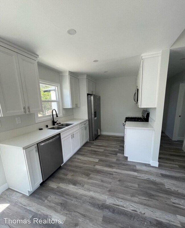 Foto del edificio - 3 br, 2 bath House - 3363 A Street