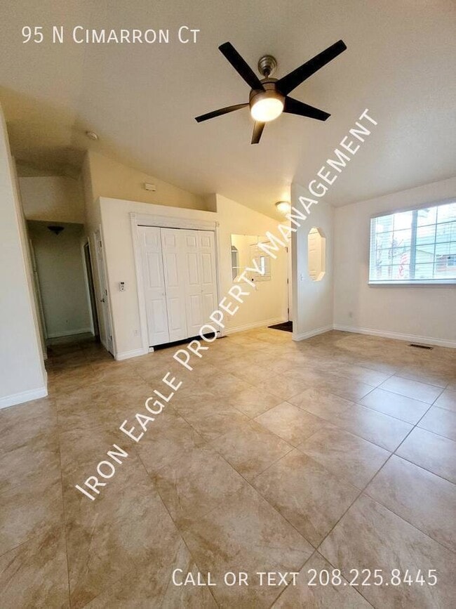 Building Photo - 95 N Cimarron Ct