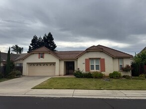 Building Photo - 10410 Danichris Way