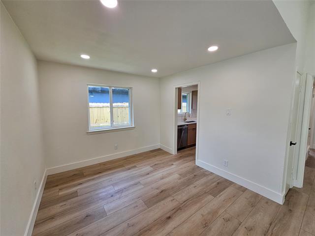 Building Photo - 1725 R Avenue