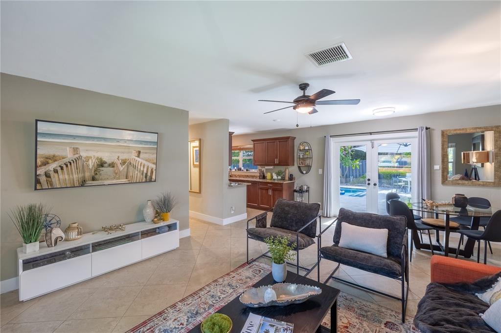 Foto principal - 505 SE 25th Ave