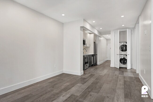 Building Photo - 65 Seaman Ave