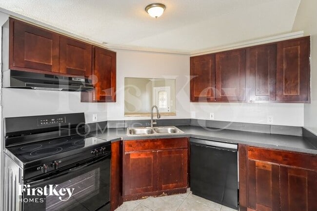 Building Photo - 1360 Gilpin St NW