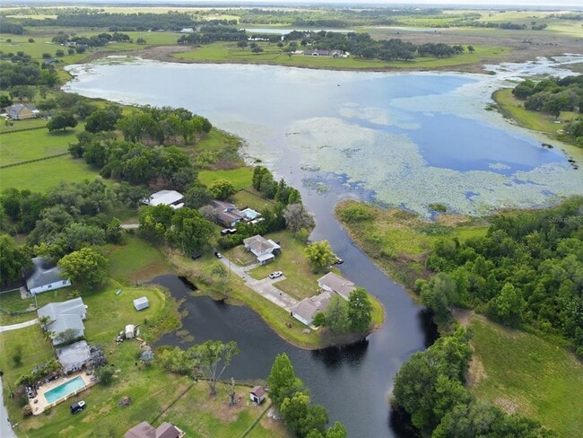 Foto del edificio - 36740 Shore Dr