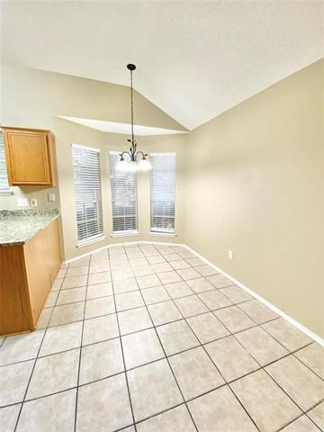 Foto del edificio - 2800 Kempton Dr