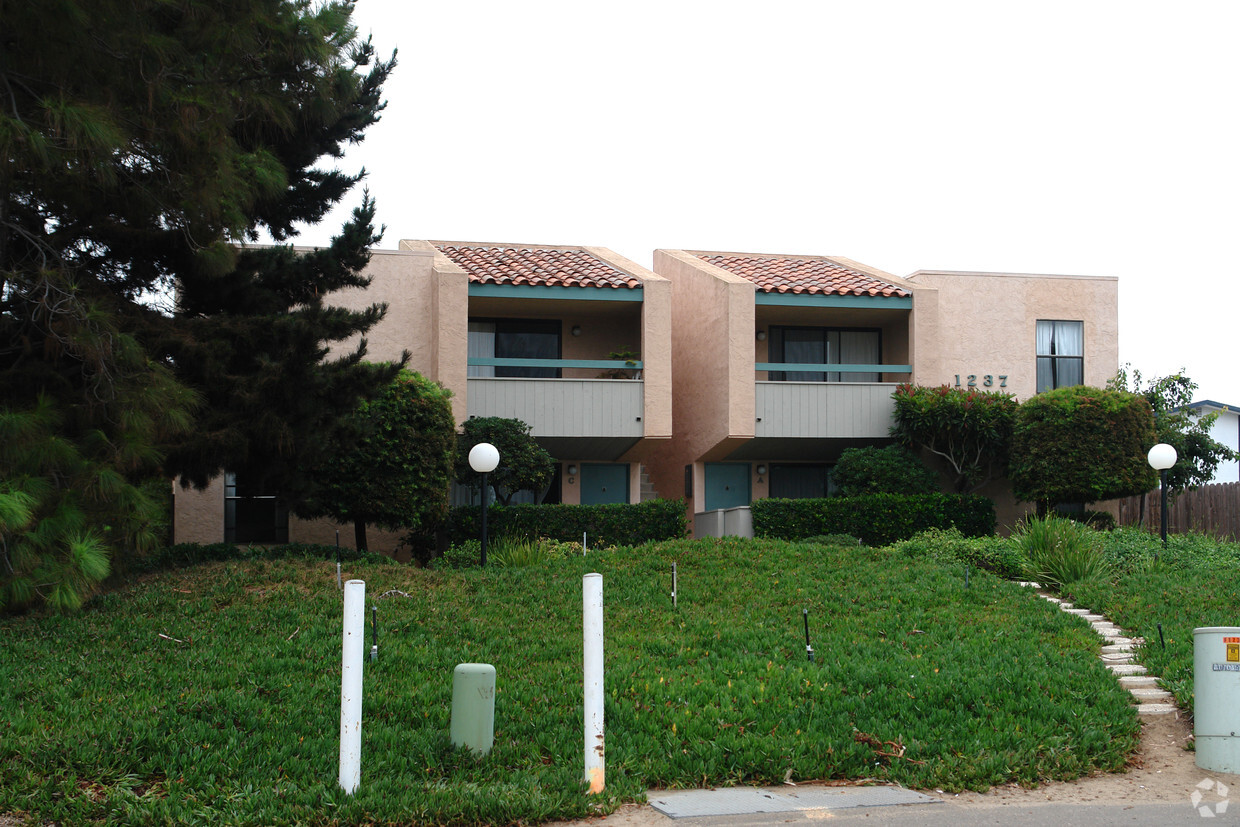 Foto del edificio - Sea Villa Apartments