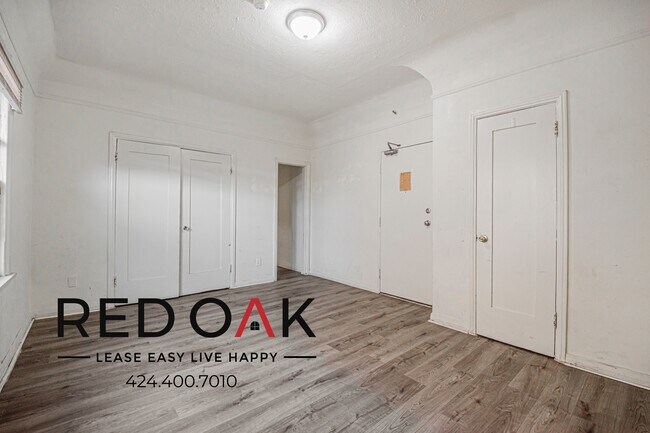 Foto del edificio - 746 S Coronado St