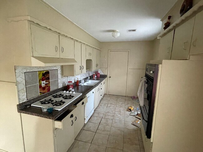 Foto del edificio - RENT 2 OWN 995 sqft - Midwest City Schools 3/1 - Move In Ready