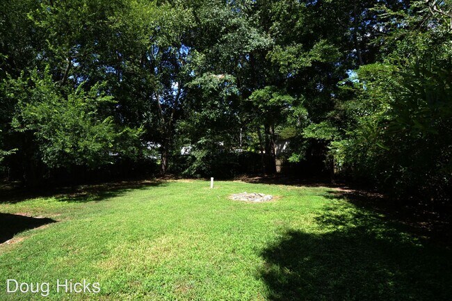 Foto del edificio - 2 br, 2 bath House - 213 Brown St SW
