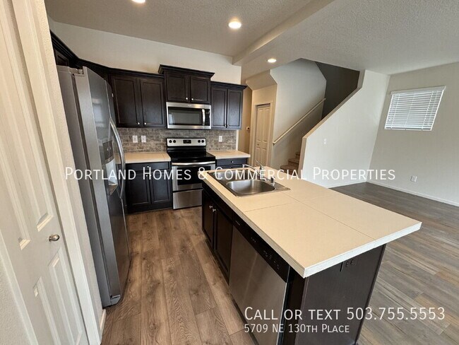 Foto del edificio - 5709 NE 130th Pl