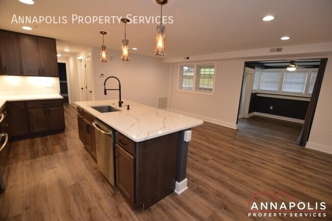 Foto del edificio - 750 Southern Hills Dr