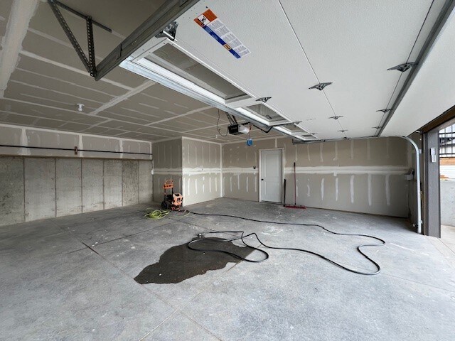 Building Photo - 3701 Sako Ct