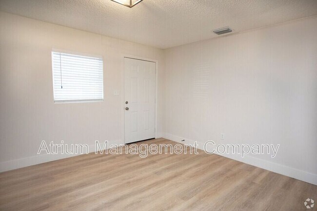 Foto del edificio - 6315 SW 13th St