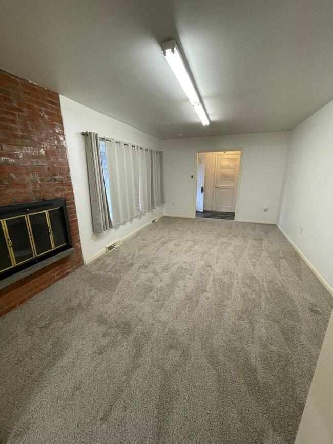 Building Photo - 3 Bed 1 Bath Ranch Home in Manheim Township