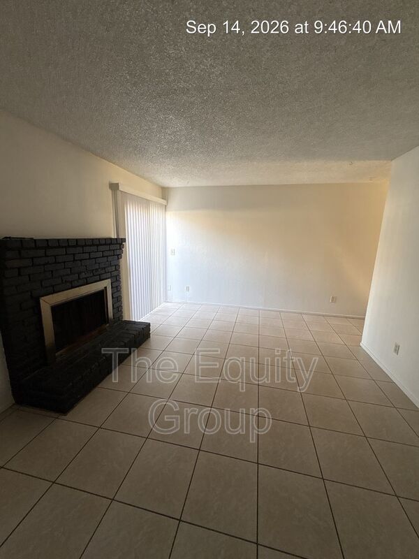 Foto del edificio - 3525 S County Center Dr