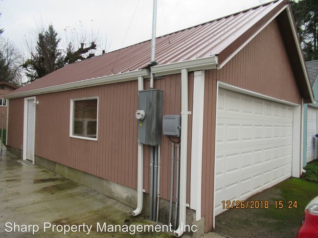 Foto del edificio - 2 br, 1 bath Apartment - 1009 Ayers St