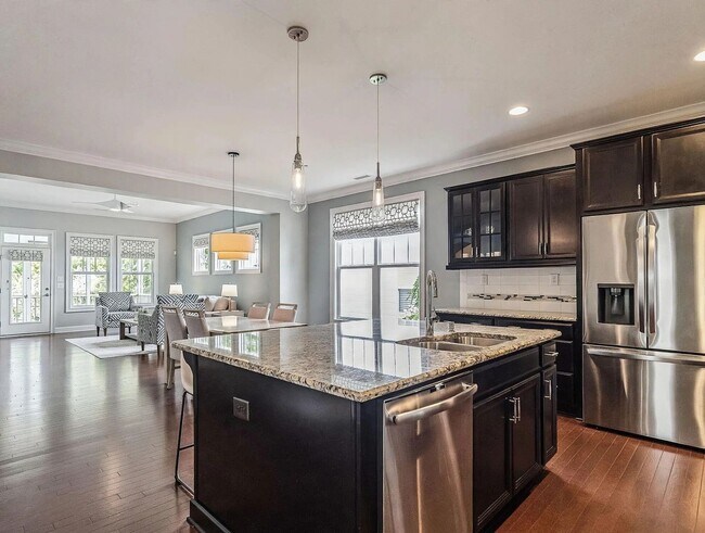 Foto del edificio - 137 Lucky Ribbon Ln