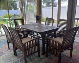 Building Photo - 127 NE 34th St