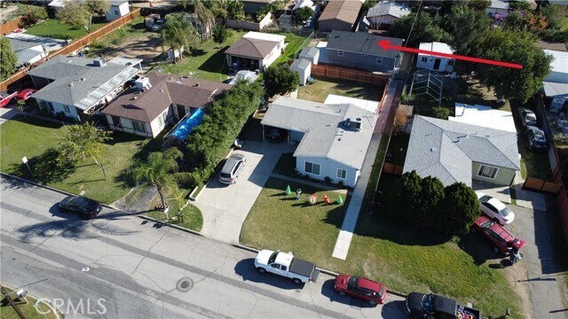 Foto del edificio - 1702 Kippy Dr