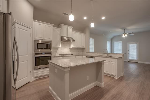 Foto del edificio - 3101 Damsel Sauvage Ln