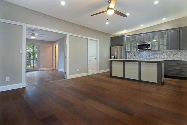 Foto del edificio - 959 SW 18th St