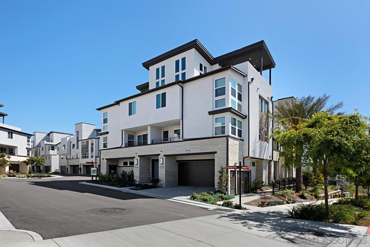 Foto principal - 2701 Community Dr