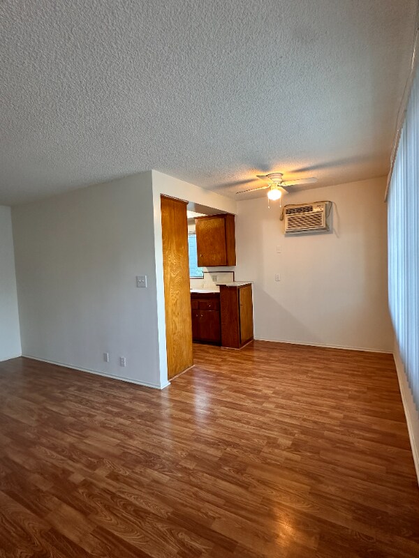 Foto del edificio - 707 N Genesee Ave