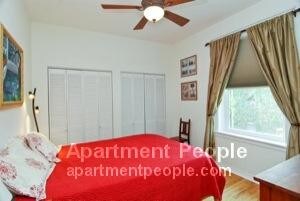 Foto del edificio - 1349 W Sunnyside Ave