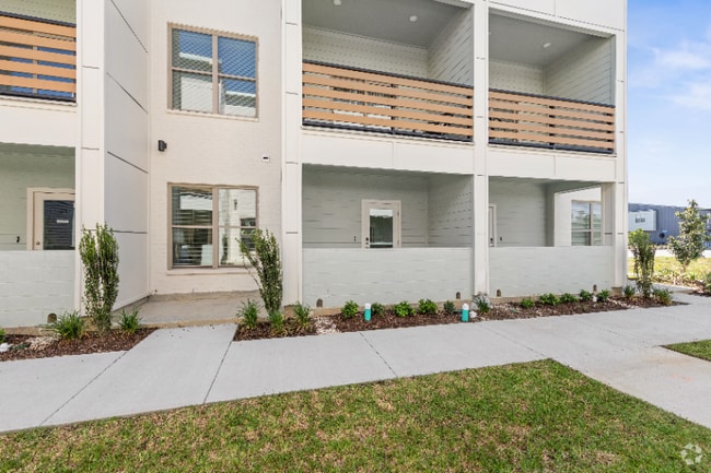 Building Photo - 213 Canvasback Dr
