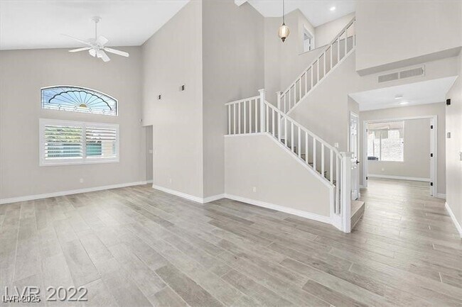 Foto del edificio - 9725 Hitching Rail Dr