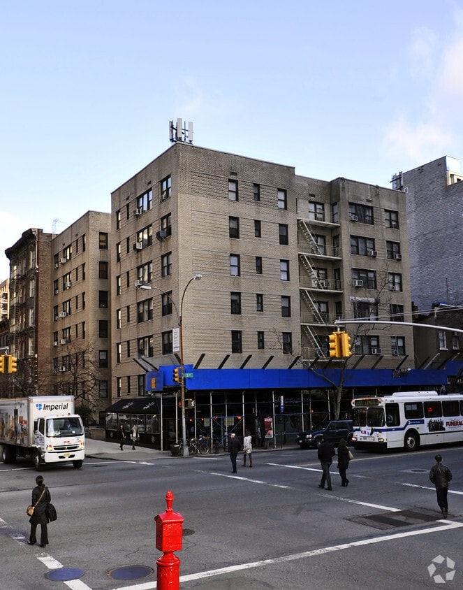 Building Photo - The Gramercy Regent