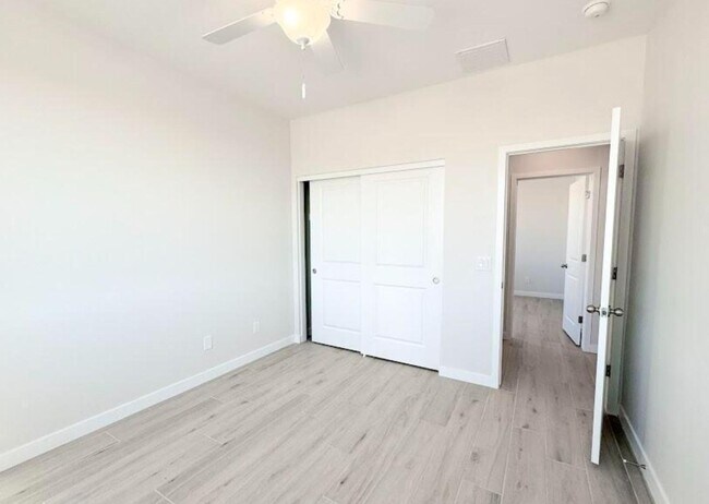 Foto del edificio - 13185 S Altura Ln