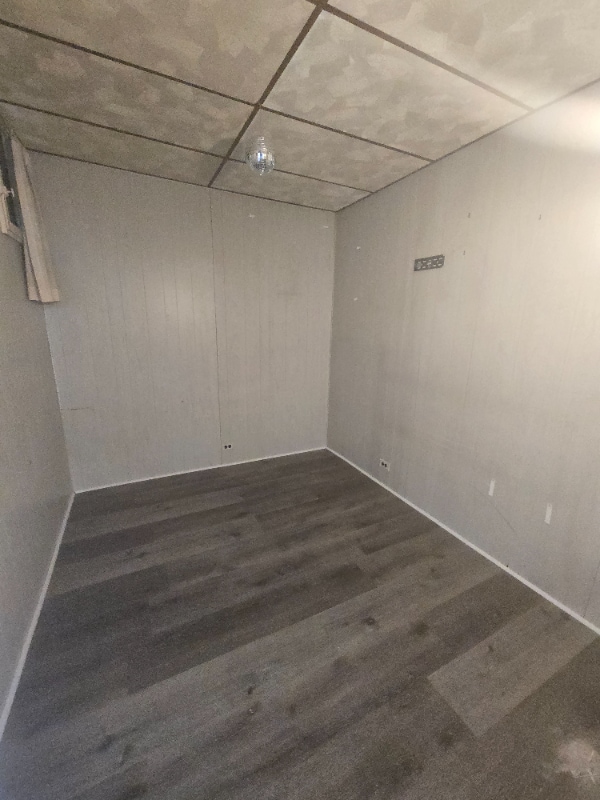 Building Photo - 24-26-26 Milton Ave