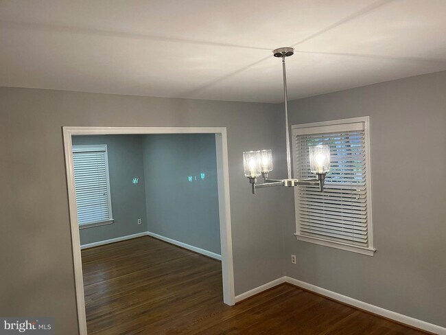 Building Photo - 1411 Kersey Ln